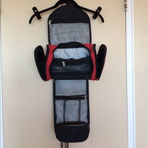 COPY - Large toiletries travel bag